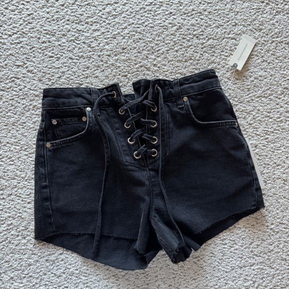 Anthropologie lace up denim shorts - Picture 2 of 6